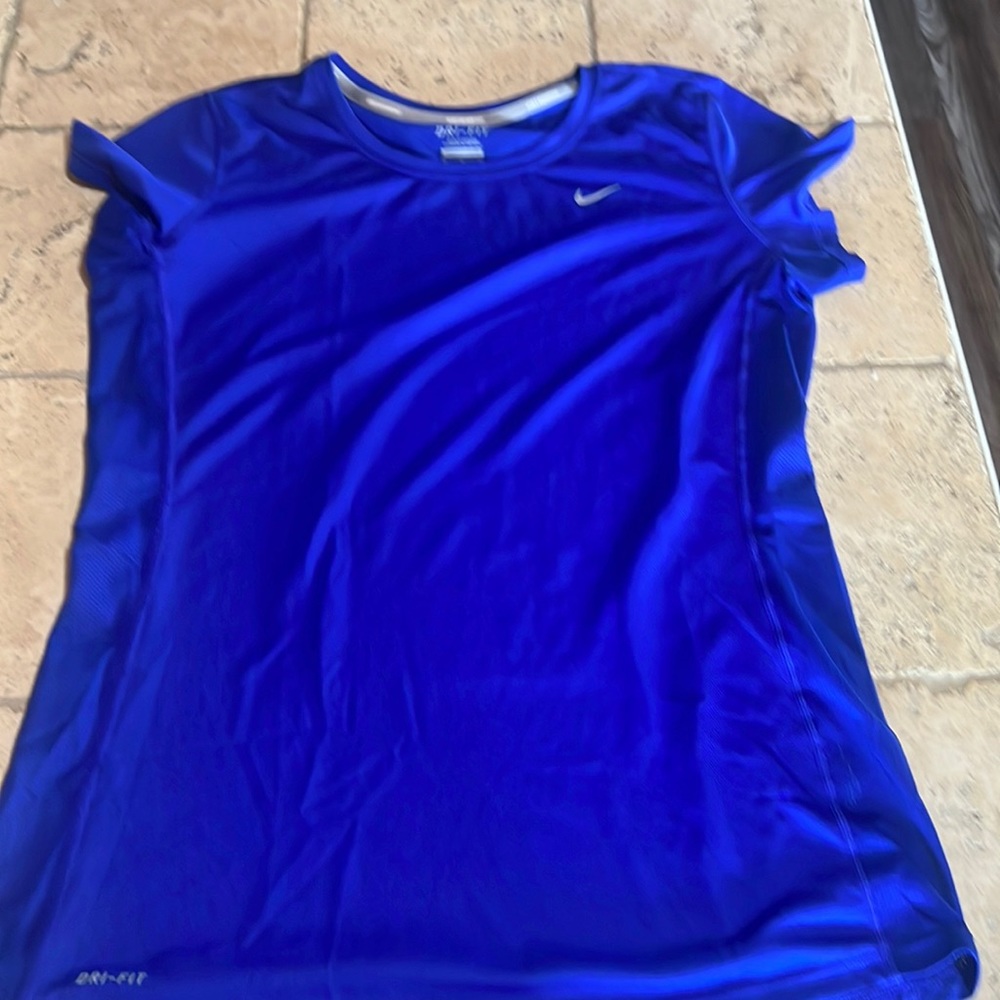 Nike workout shirt